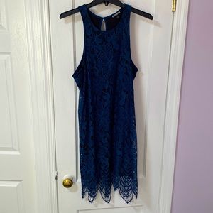 Sleeveless, lace dress that’s perfect for a night out